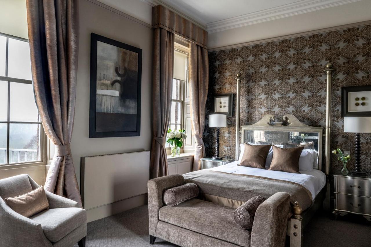 Wood Hall & Hotel