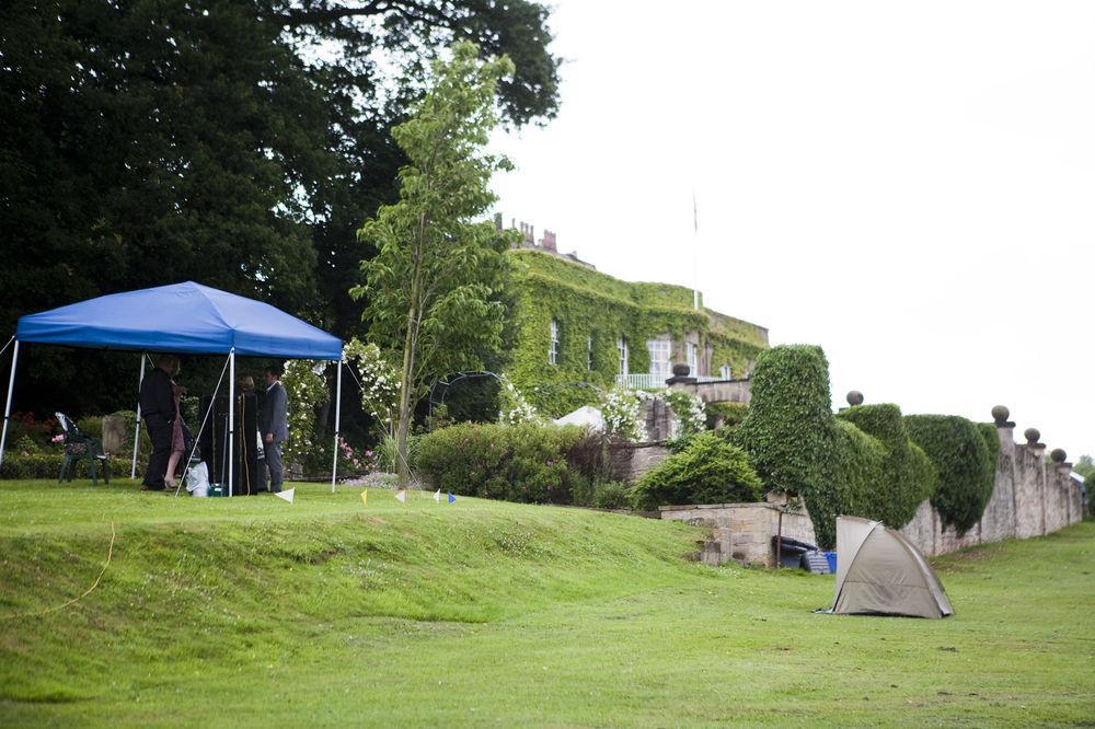 Wood Hall & Hotel 4*