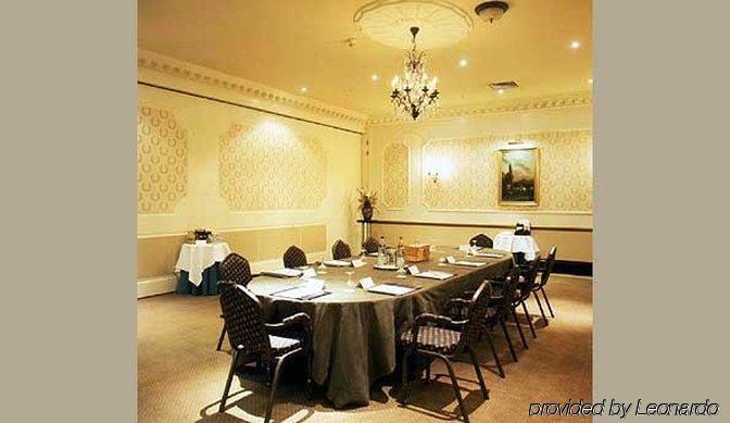 Wood Hall & Hotel Wetherby