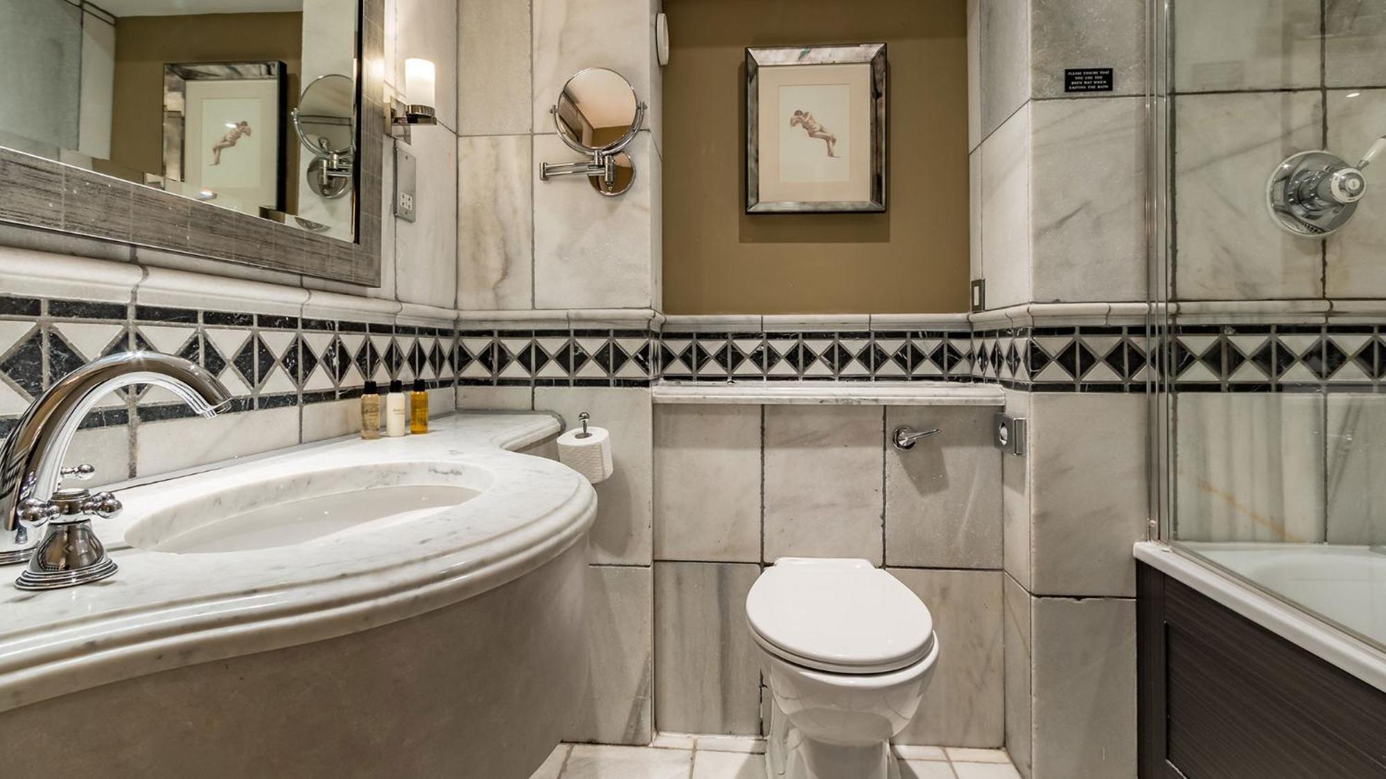 Hotel Wood Hall & Wetherby