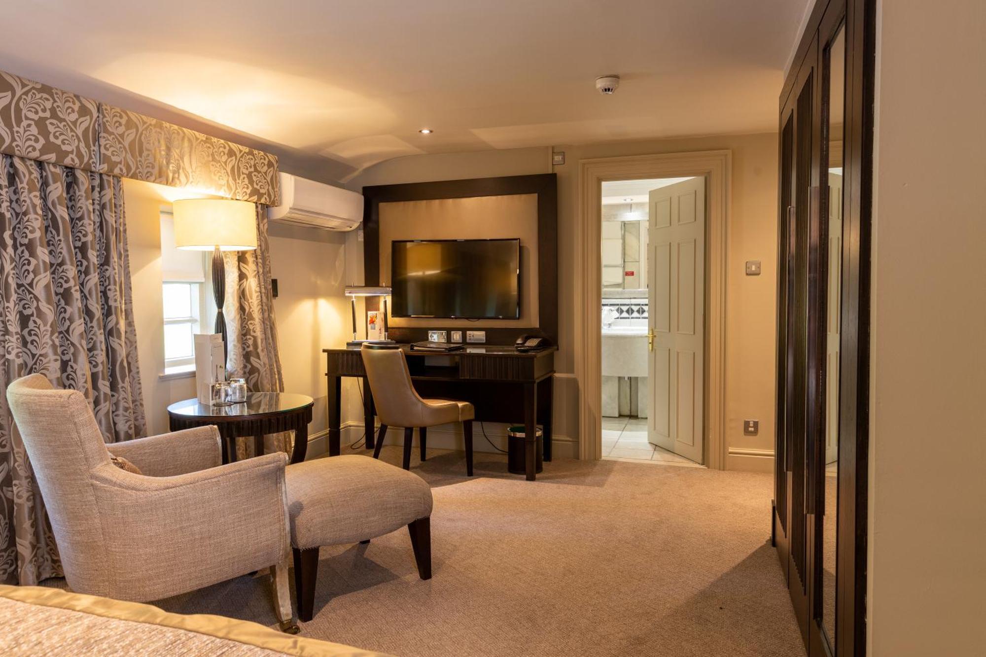 Hotel Wood Hall & Wetherby