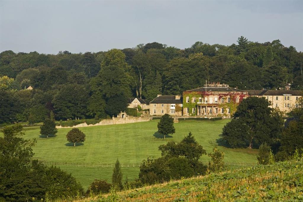 Wood Hall & Hotel 4*